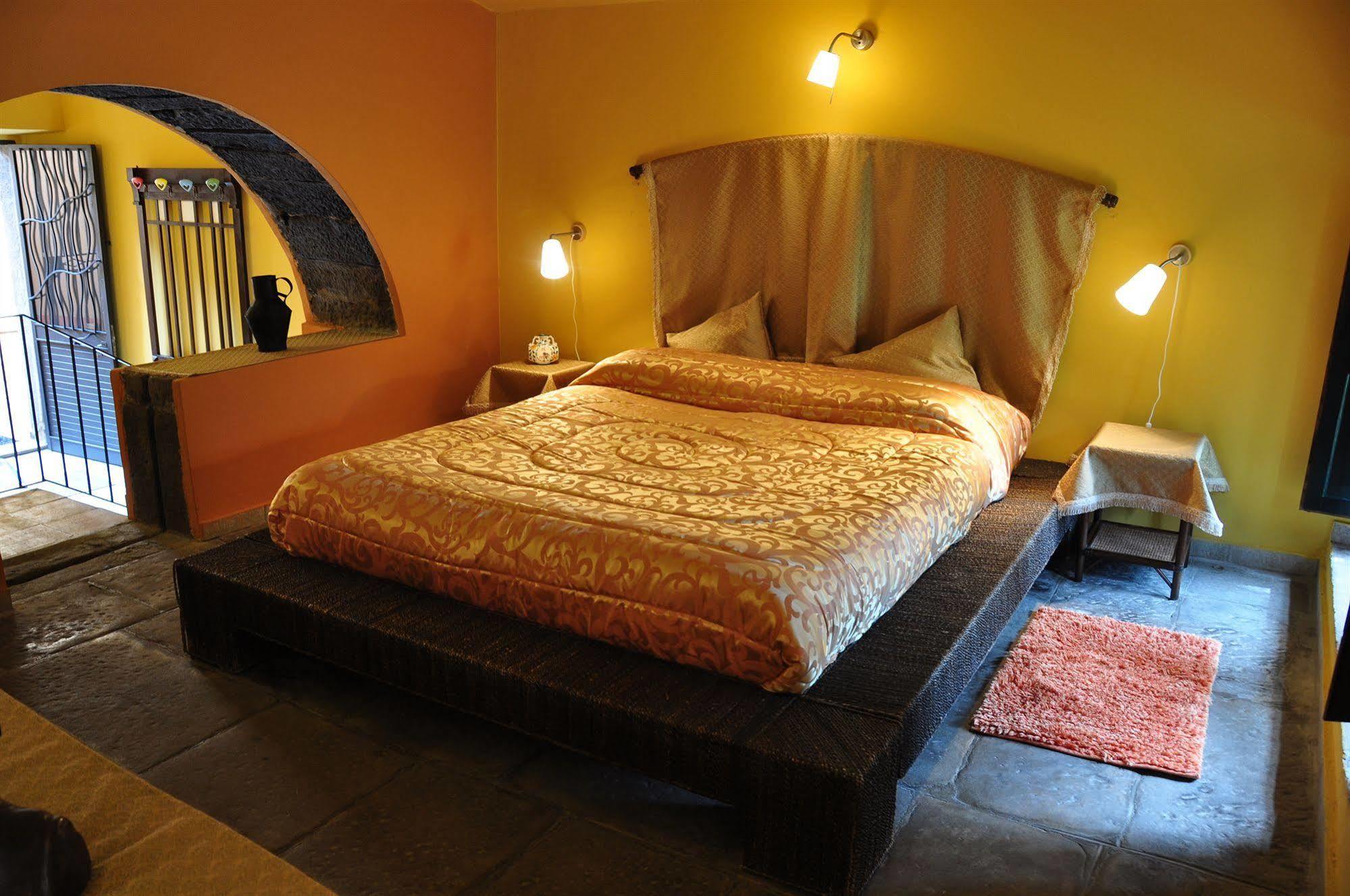 Casale Romano Resort E Relais Motta Camastra Bagian luar foto
